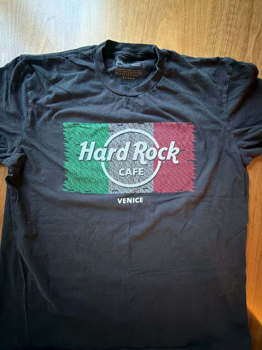 Hard Rock Cafe Venice T-Shirt Size XL Black Italian Flag Graphic